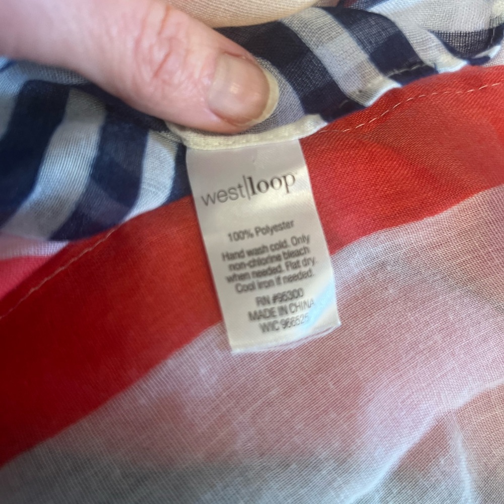 West Loop Red and Navy Striped Scarf - Picture 4 of 4